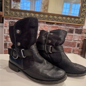 Womens BareTraps Black Moto Biker Boots with Buckle Detail, Cozy Chunky Boots
